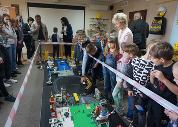 10. 31.05.2022 r. - Wystawa modeli z klocków LEGO Olgierda i Witolda Pawłowskich.