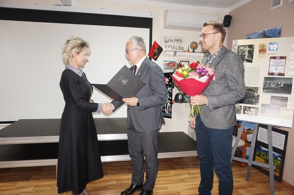 Gratulacje dla Pani Beaty Czaczyk w związku z powołaniem na kolejną kadencję Dyrektora MiPBP w Żninie