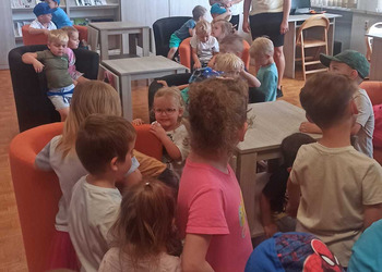 Misie i Sówki z wizytą w bibliotece