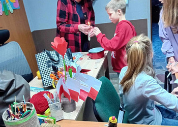 27 listopada Filia Biblioteki w Brzyskorzystewku we współpracy ze Świetlicą Opiekuńczo – Wychowawczą w Brzyskorzystewku zorganizowały Andrzejki dla dzieci.
