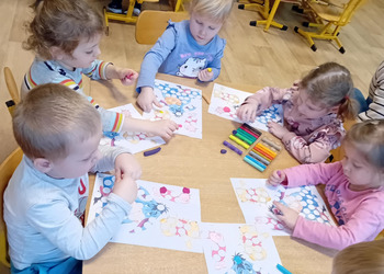 Dzień Kubusia Puchatka z żnińską biblioteką