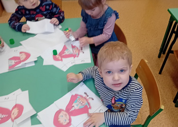 Dzień Książki dla dzieci z Pszczółkami