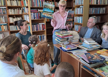 Rodzinne czytanie w Gorzycach