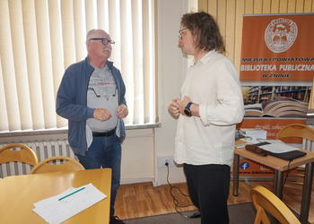 Warsztaty rysunku i spotkanie autorskie z Filipem Zawadą