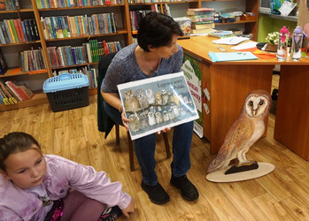 Ekologiczne hece w bibliotece z sową Olą