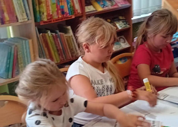 Wakacyjne zabawy eko–plastyczne dla dzieci