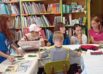 Wakacyjne zabawy eko–plastyczne dla dzieci