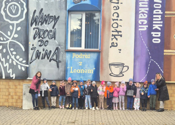 22 października w bibliotece gościliśmy przesympatycznych dzieci z Przedszkola nr 2 im. Jana Brzechwy w Żninie z grupy Sówki wraz z wychowawcami.  