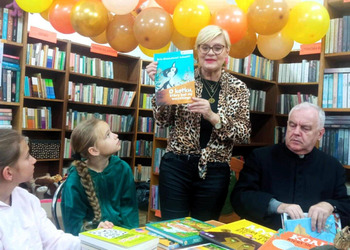 Rodzinne czytanie w Gorzycach