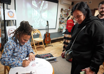 Spotkanie autorskie z Jose Torresem w bibliotece