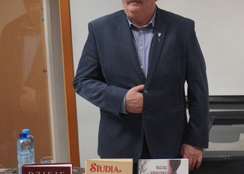 WOJEWÓDZKIE OBCHODY POWSTANIA WIELKOPOLSKIEGO Z NASZĄ BIBLIOTEKĄ – WYKŁAD ANDRZEJA JAKUBOWSKIEGO, 07.01.2026 r.