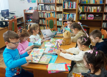 23.01.2026r.w filii w Gorzycach odbyła się lekcja biblioteczna pn. „W świecie książek dla dzieci”. 