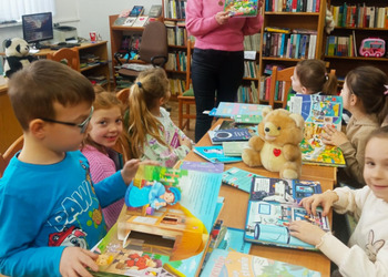 23.01.2026r.w filii w Gorzycach odbyła się lekcja biblioteczna pn. „W świecie książek dla dzieci”. 
