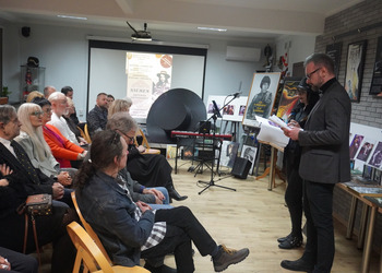 Prelekcja Stefana Czarneckiego o Czesławie Niemenie