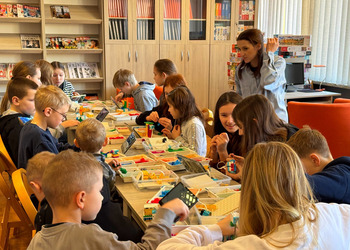 Ferie w bibliotece: Robotyka - Lego kreatywnie  
