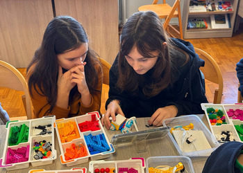 Ferie w bibliotece: Robotyka - Lego kreatywnie  