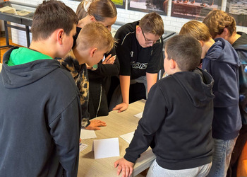 Międzynarodowy Dzień Języka Ojczystego 2026 r. - Gra terenowa w Bibliotece