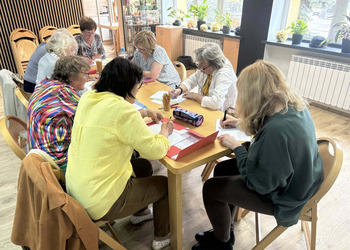 We wtorek, 5 maja spotkaliśmy się na zajęciach „Główka pracuje” dla seniorów. 