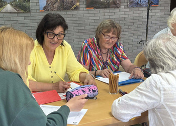 We wtorek, 5 maja spotkaliśmy się na zajęciach „Główka pracuje” dla seniorów. 
