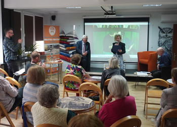 Tadeusz Osipowicz z Kabaretu TEY goscił w naszej bibliotece :: = usuń wszystkie Wybierz pliki