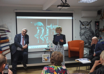 Tadeusz Osipowicz z Kabaretu TEY goscił w naszej bibliotece :: = usuń wszystkie Wybierz pliki