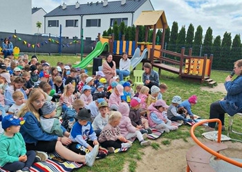 Czytanie na Polanie - akcja czytelnicza