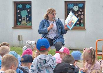 Czytanie na Polanie - akcja czytelnicza