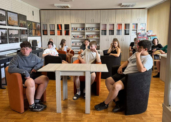 Lekcja biblioteczna dla uczniów Szkoły Podstawowej nr 1