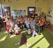 'Jesienne bajanie w lesie'  - rozpoczynamy cykl zajęć dla dzieci